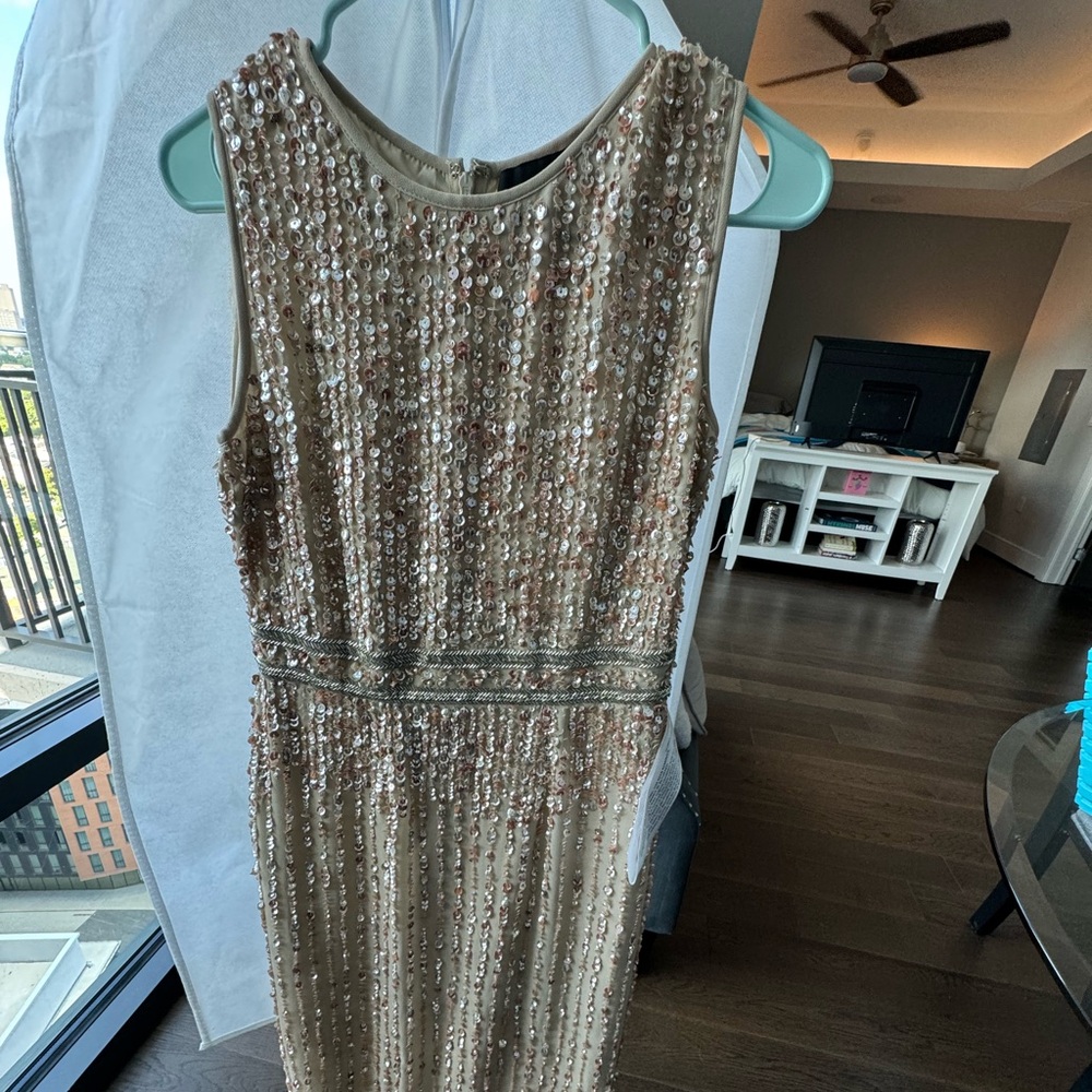 Mac Duggal Gown Size 4 women’s